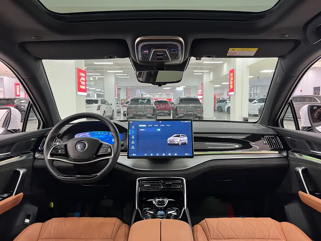 BYD Tang New Energy — миниатюра 5
