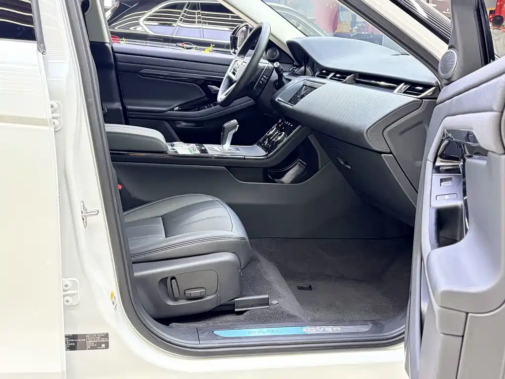 Land Rover Evoque — миниатюра 16