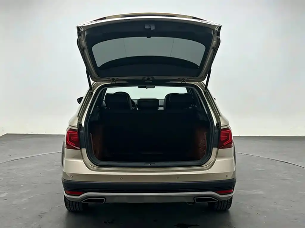 Volkswagen C-Trek — миниатюра 10