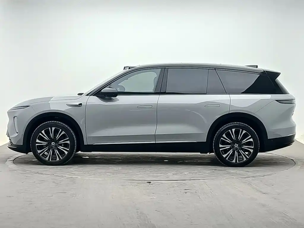 NIO ES8 — миниатюра 4