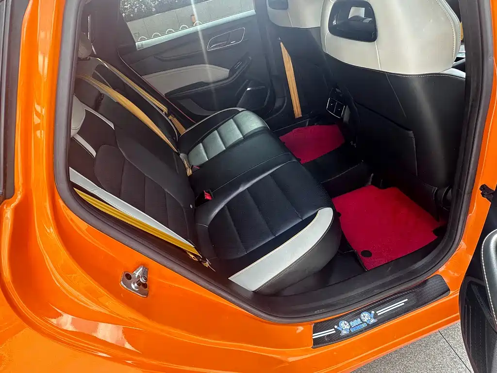 MG MG6 — миниатюра 11