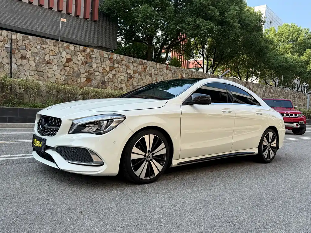 Mercedes-Benz CLA (Import)