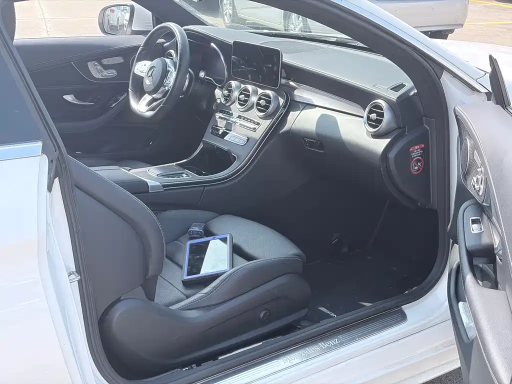 Mercedes-Benz C-Class (Import) — миниатюра 5