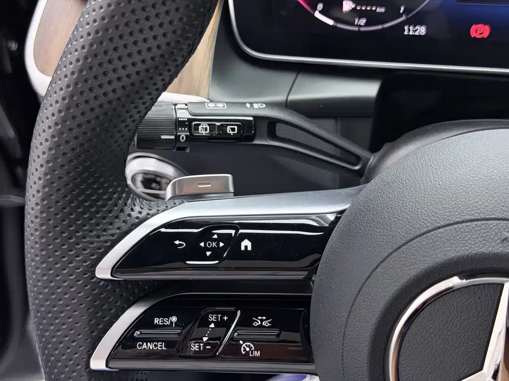 Mercedes-Benz GLC — миниатюра 36