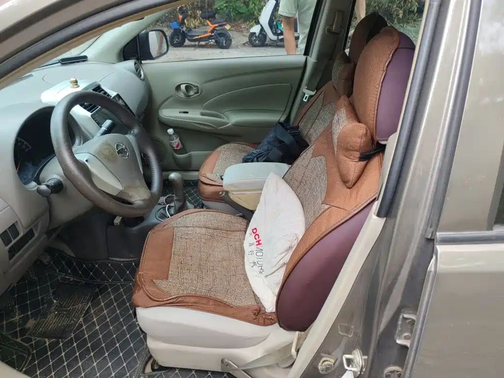 Nissan Sunny — миниатюра 8