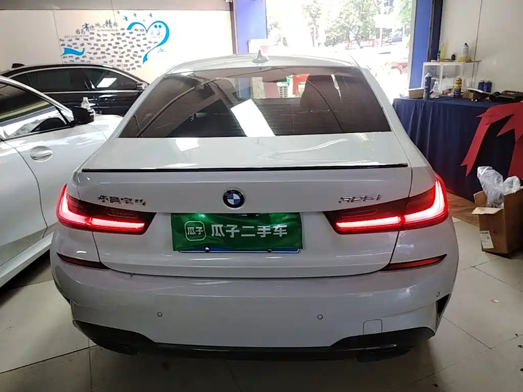 BMW 3 Series — миниатюра 6