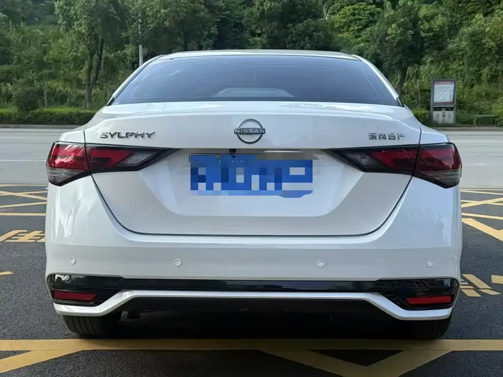 Nissan Sylphy — миниатюра 8