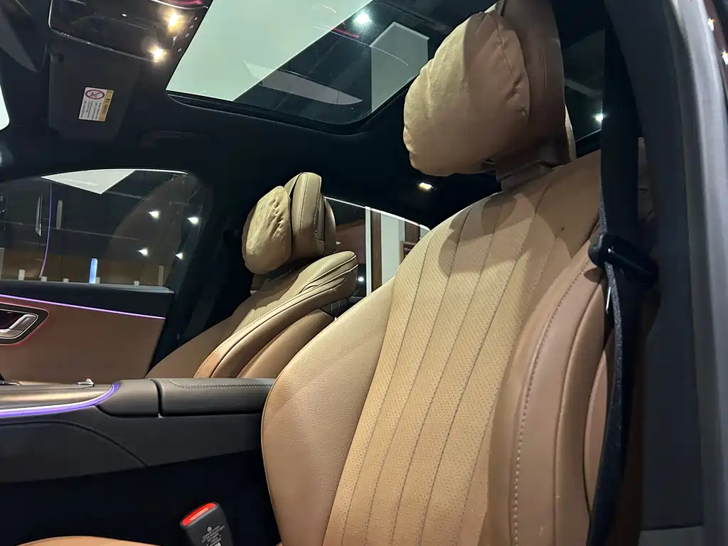 Mercedes-Benz E-Class — миниатюра 12
