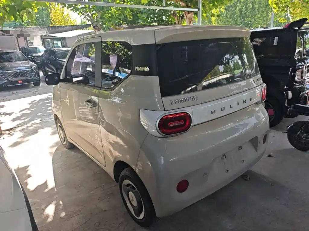 Wuling MINIEV — миниатюра 5