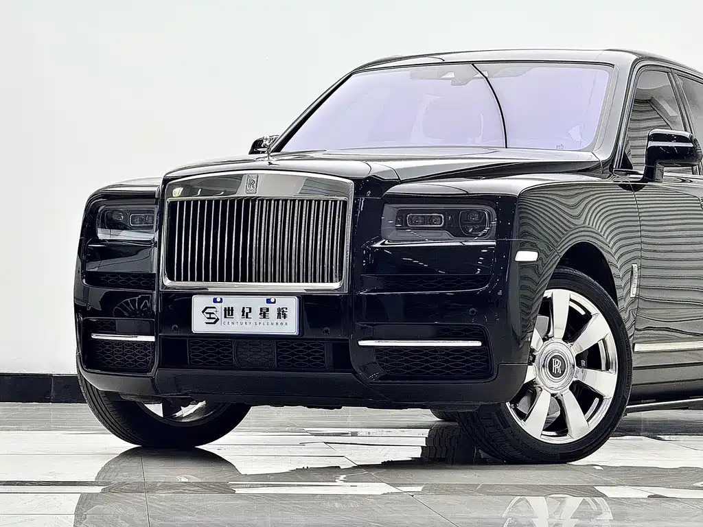 Rolls-Royce Cullinan 2018 мест