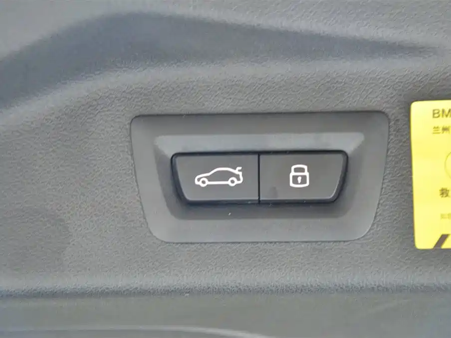 BMW X7 - фото 15