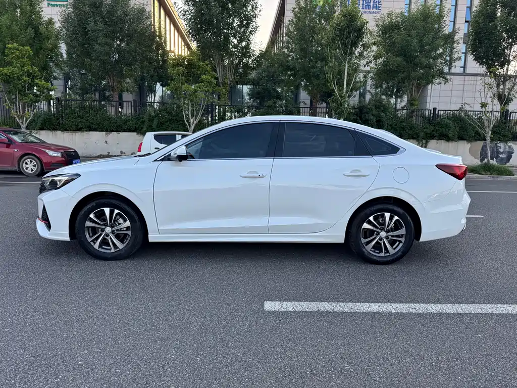 Changan Eado 2024 PLUS NE 1.4T GDI DCT