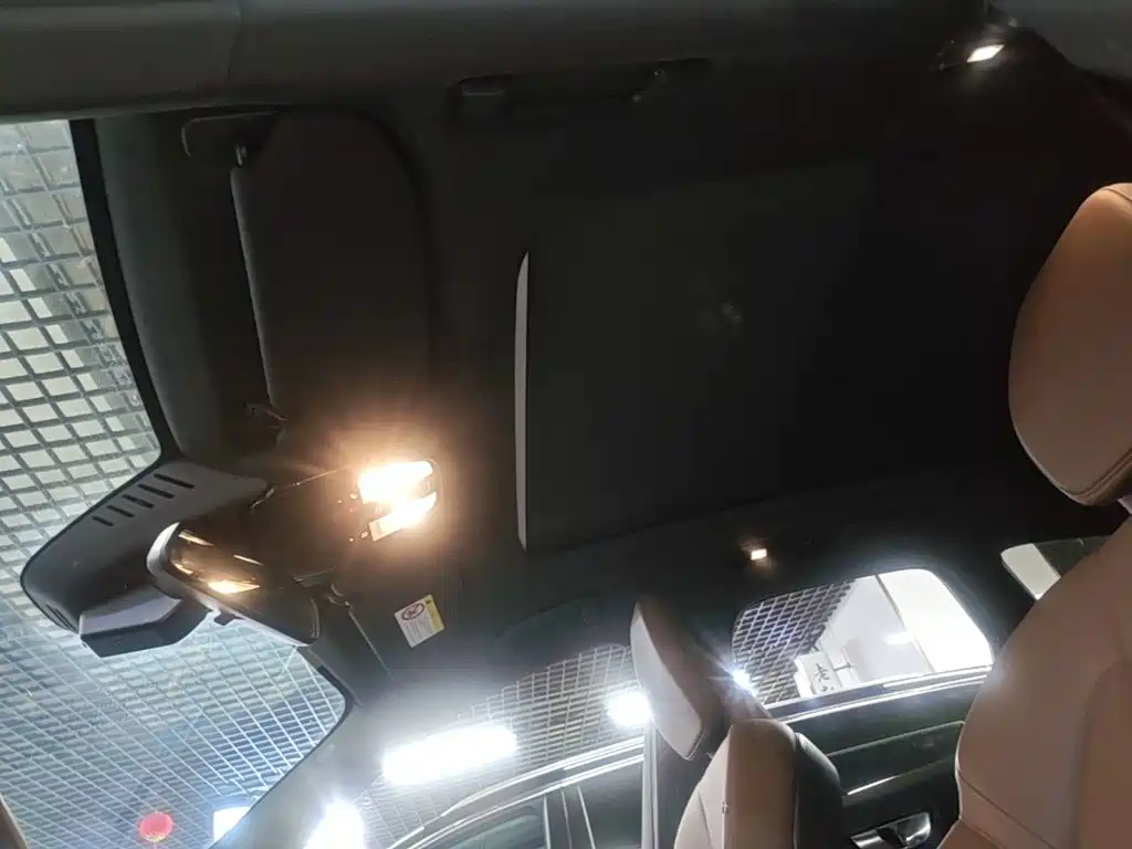 Volvo XC60 — миниатюра 18