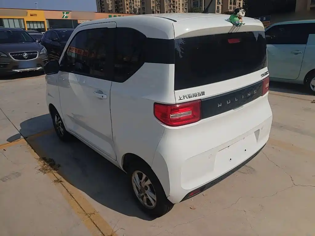 Wuling MINIEV — миниатюра 5