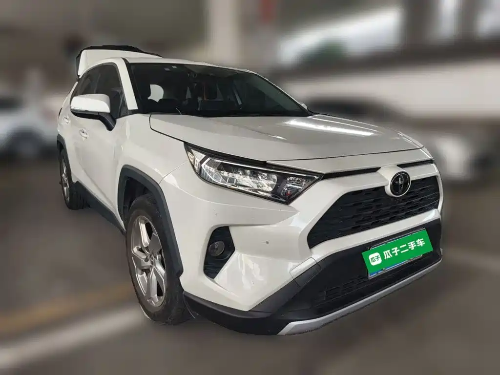 Toyota RAV4 — миниатюра 24