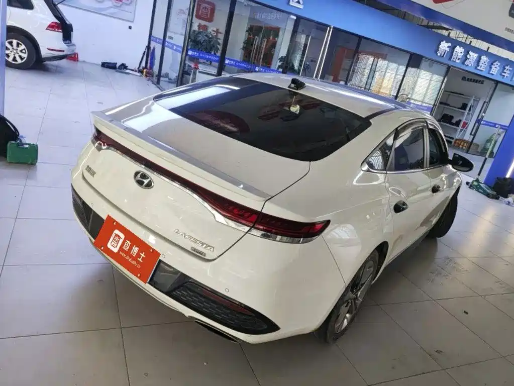 Hyundai Fista — миниатюра 8