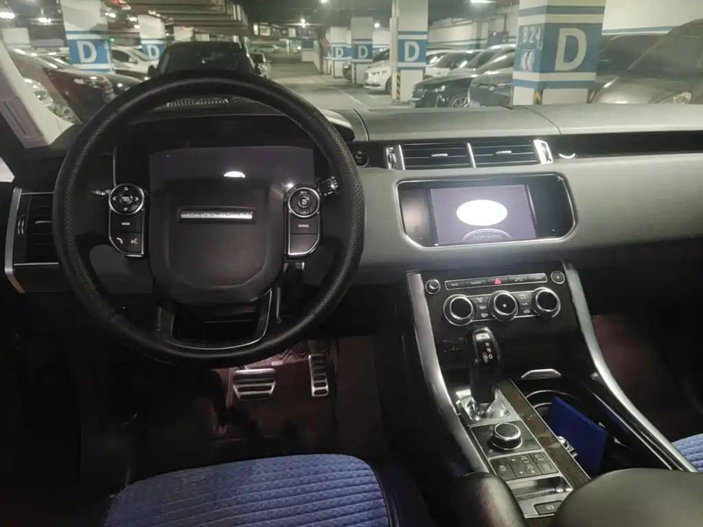 Land Rover Sport — миниатюра 12