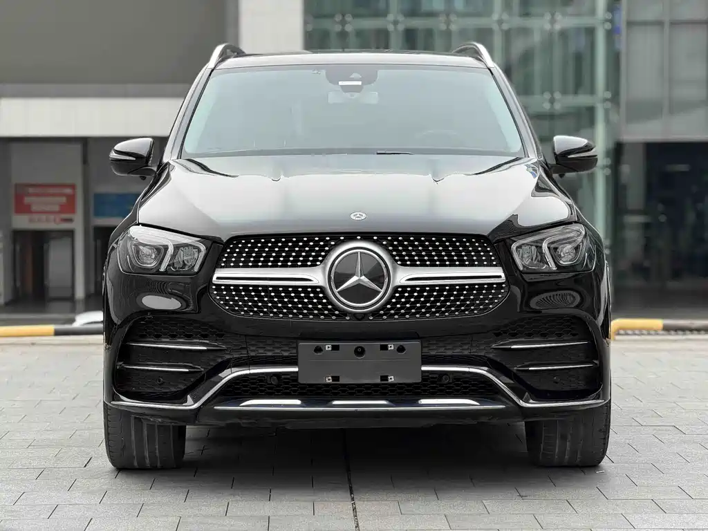 Mercedes-Benz GLE (Import) — миниатюра 2