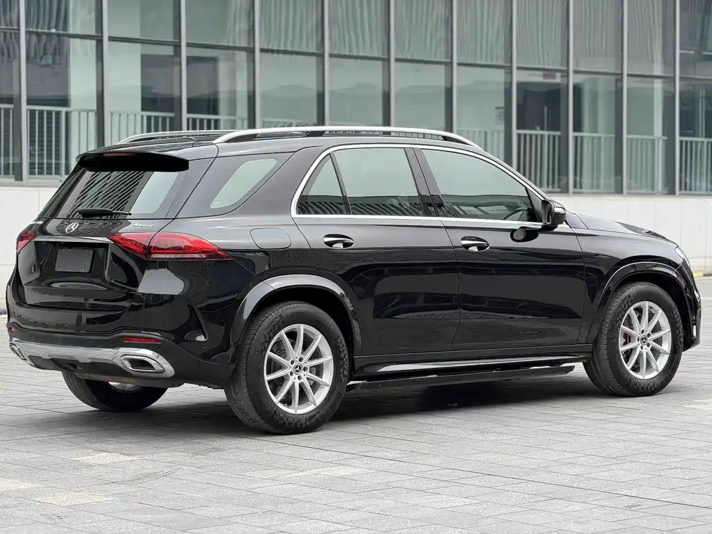 Mercedes-Benz GLE (Import) — миниатюра 15