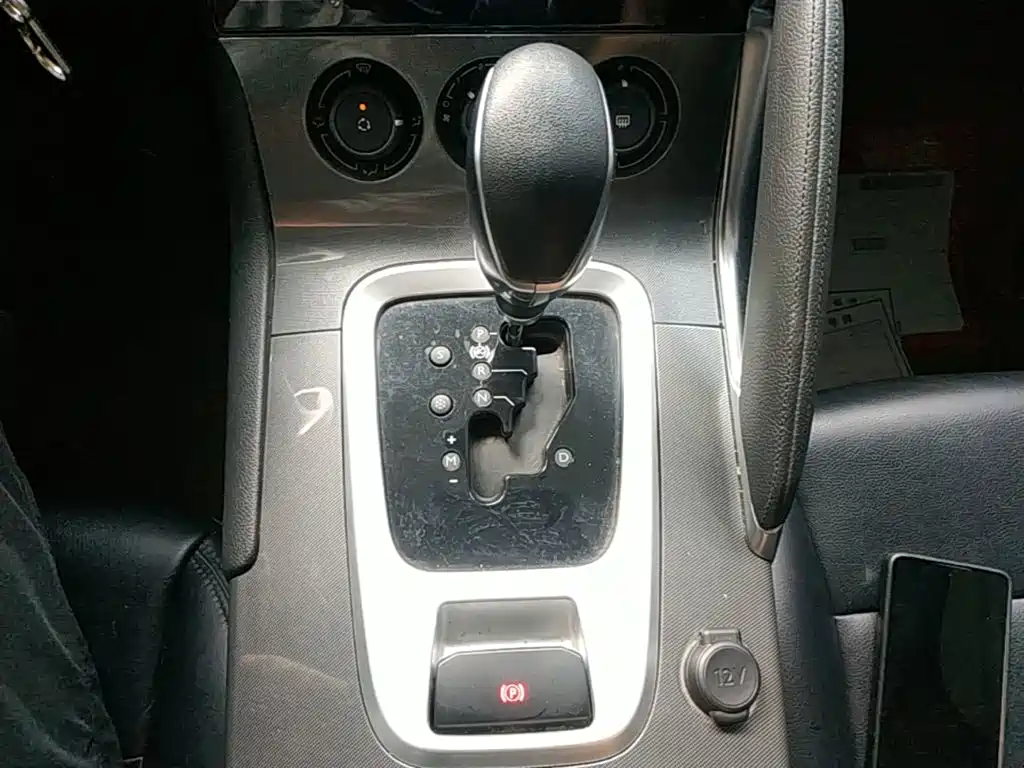 Peugeot 3008 — миниатюра 14