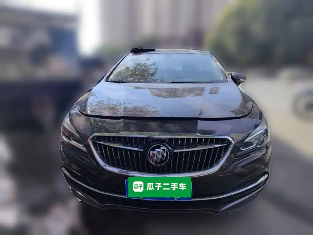 Buick LaCrosse — миниатюра 2