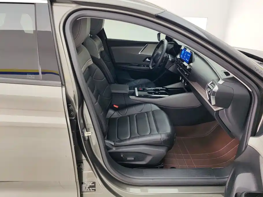 Citroen C5 X — миниатюра 8