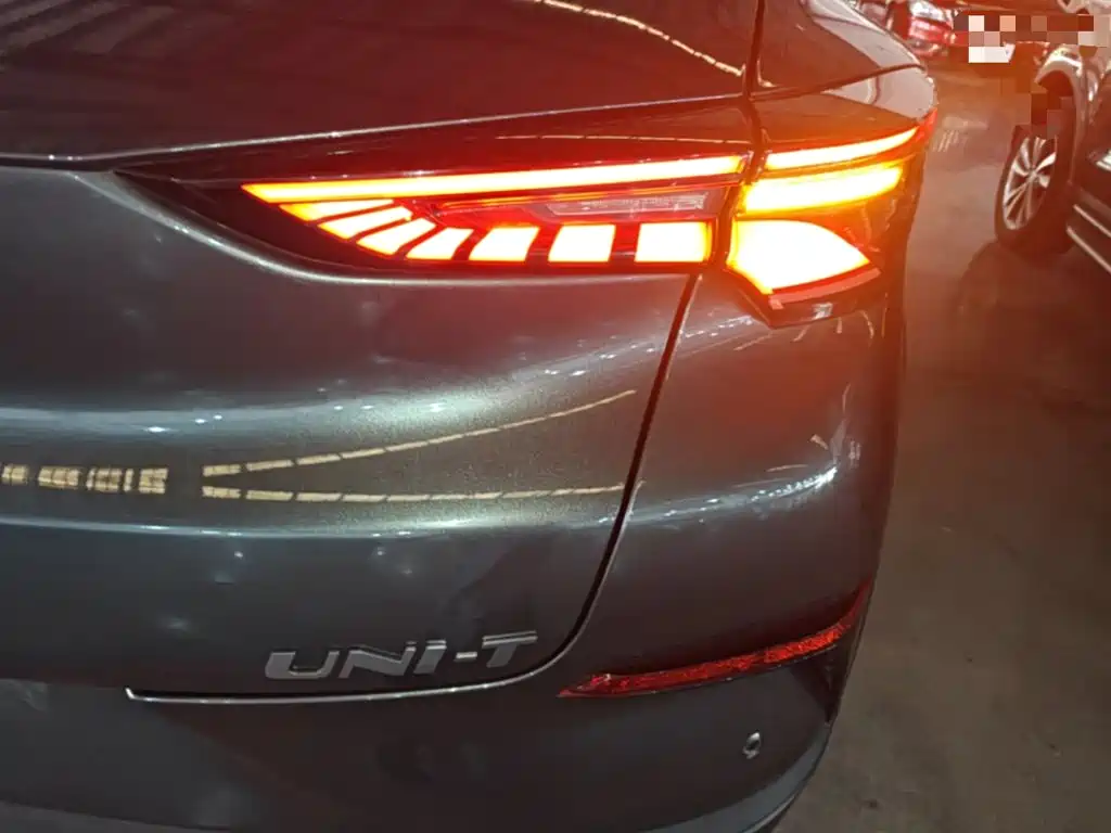 Changan UNI-T — миниатюра 8