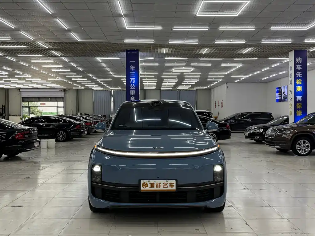 Li Auto Li L8 — миниатюра 2
