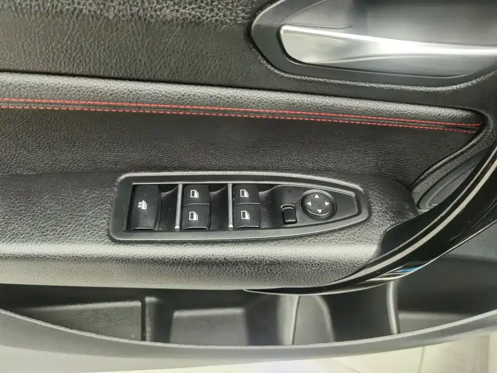 BMW 2 Series (Import) — миниатюра 9