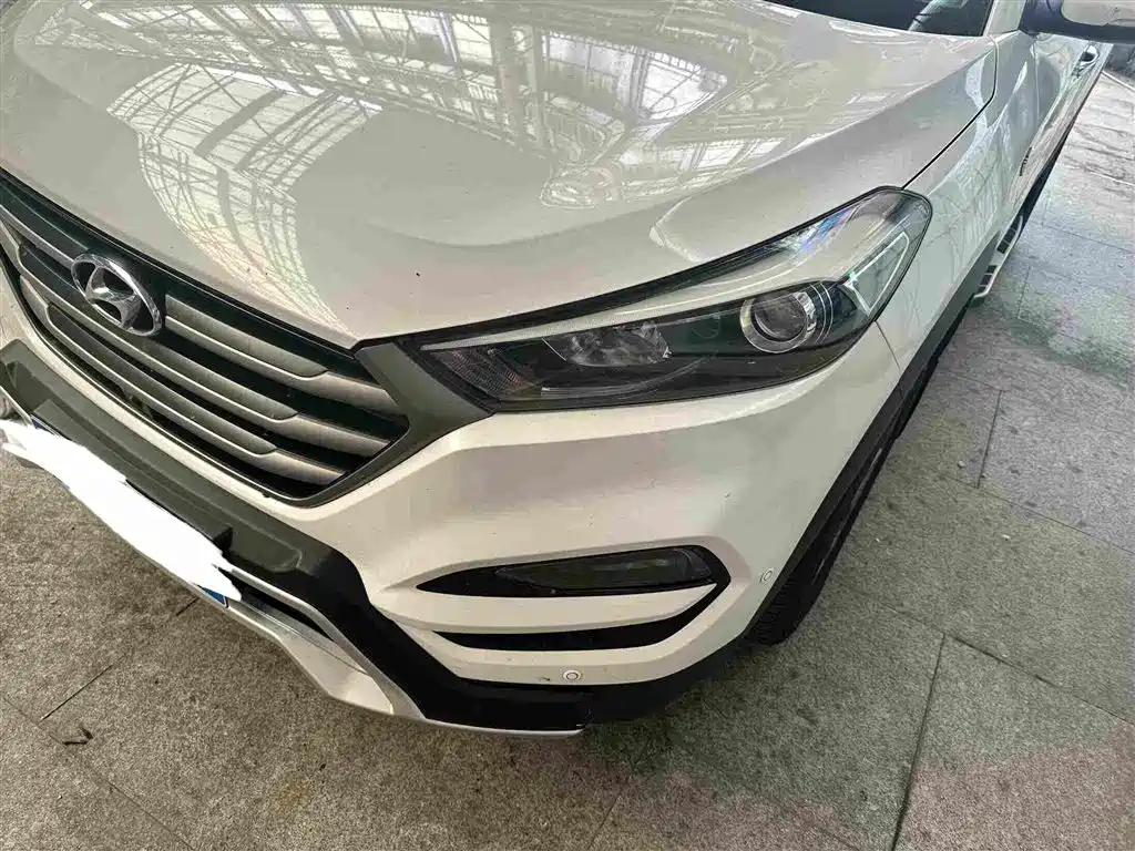 Hyundai Tucson — миниатюра 3