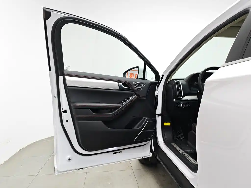 BYD Tang 2018 DM 2.0T 7 мест V