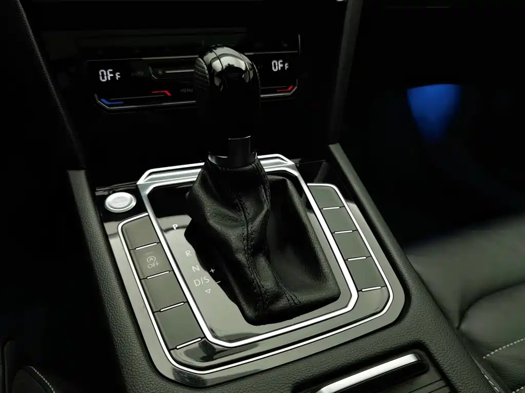 Volkswagen Magotan — миниатюра 13