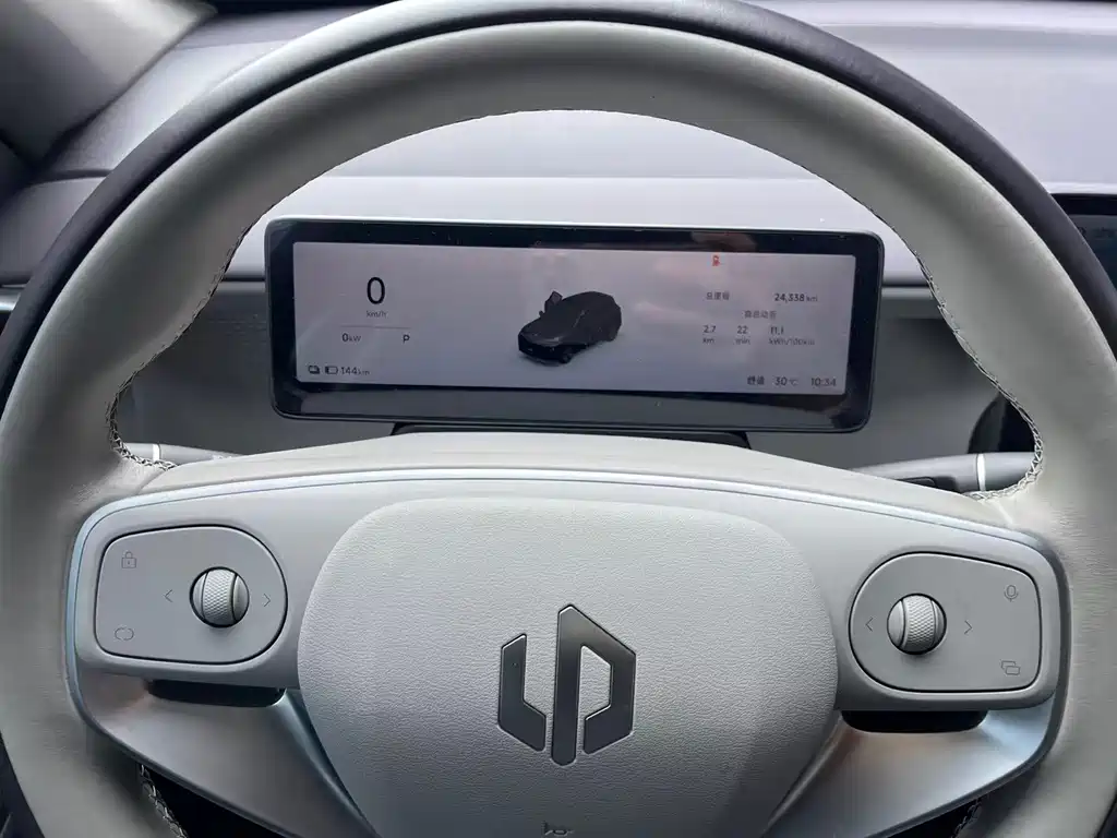 Leapmotor Leapmotor B10 — миниатюра 8