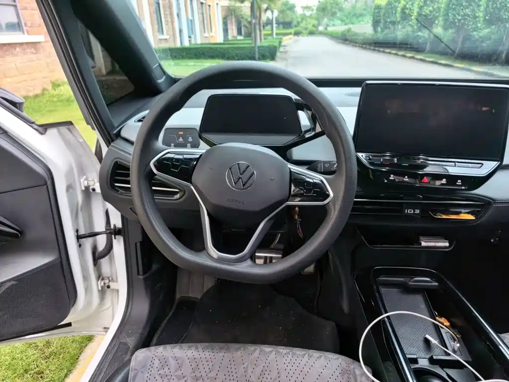 Volkswagen ID.3 — миниатюра 11
