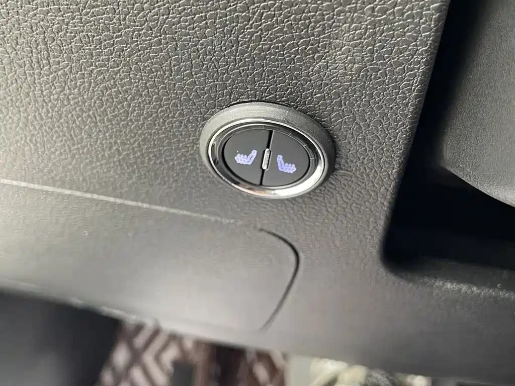 Geely Binyue — миниатюра 16