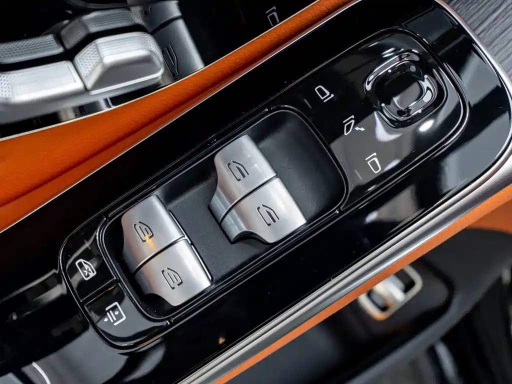 Mercedes-Benz S-Class — миниатюра 21