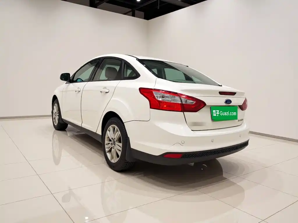 Ford Focus — миниатюра 5