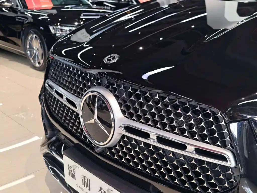 Mercedes-Benz GLE (Import) — миниатюра 9