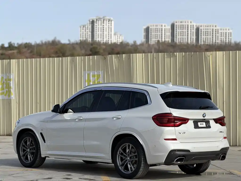 BMW X3 — миниатюра 6
