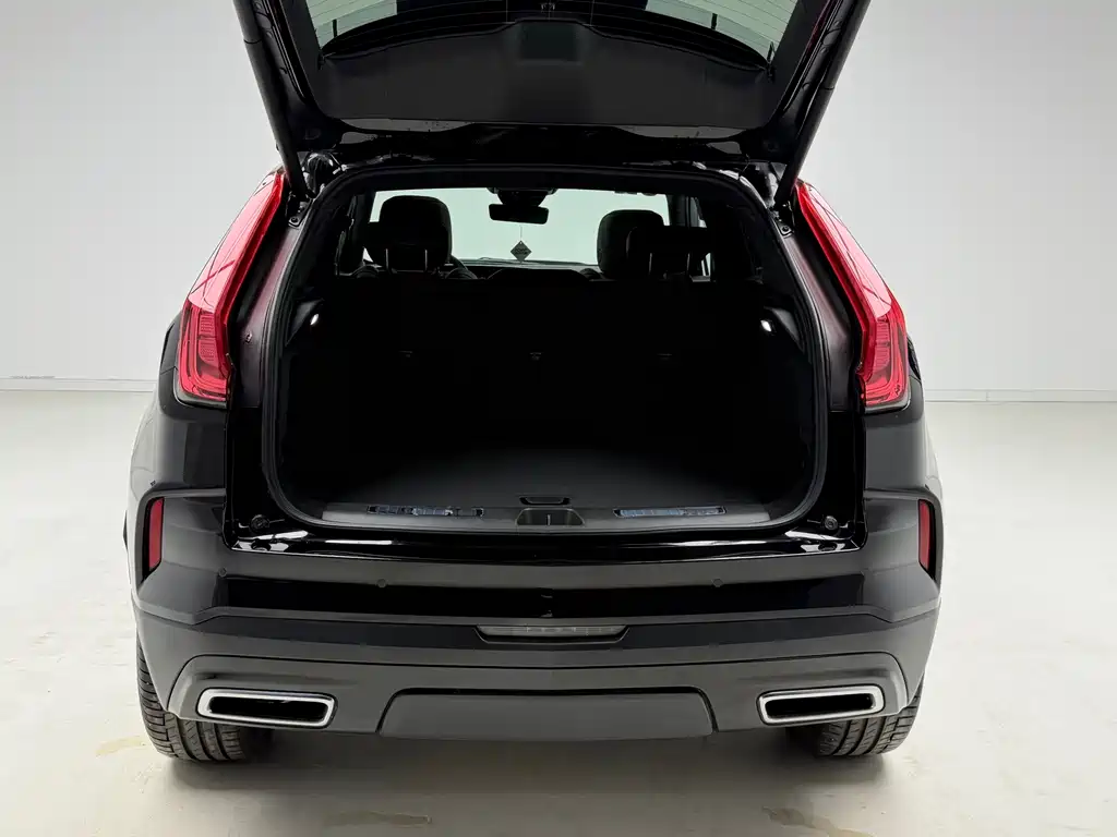 Cadillac XT4 — миниатюра 18