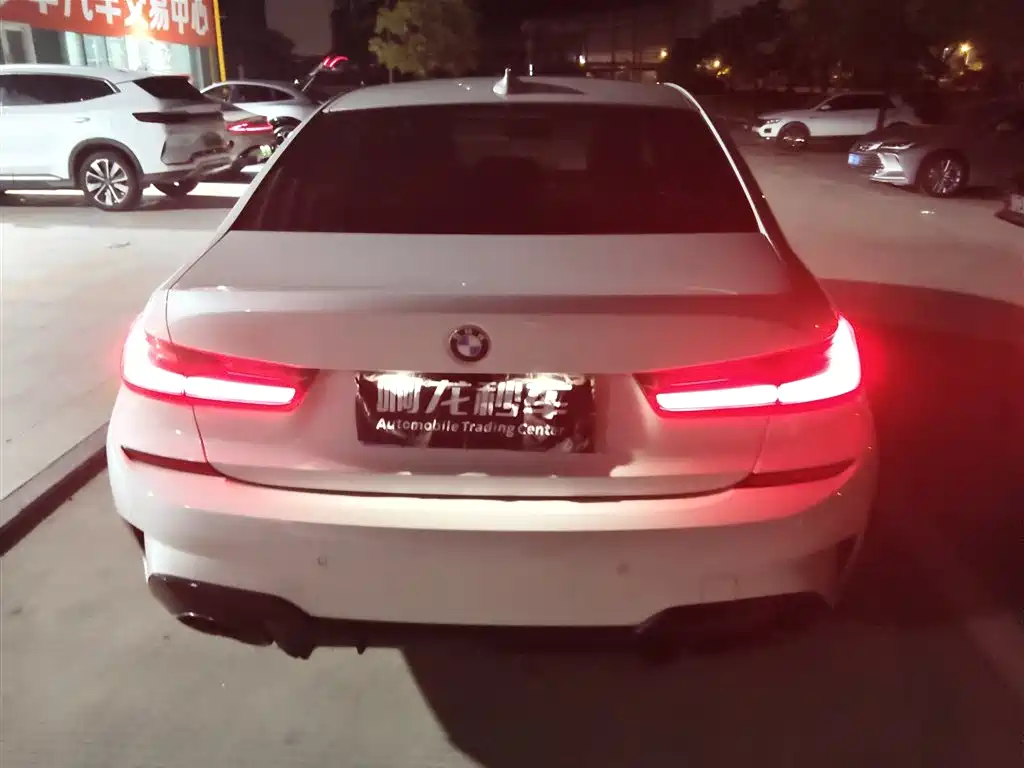 BMW 3 Series — миниатюра 6