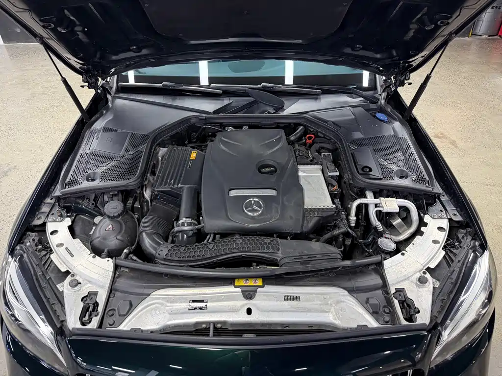 Mercedes-Benz C-Class — миниатюра 22