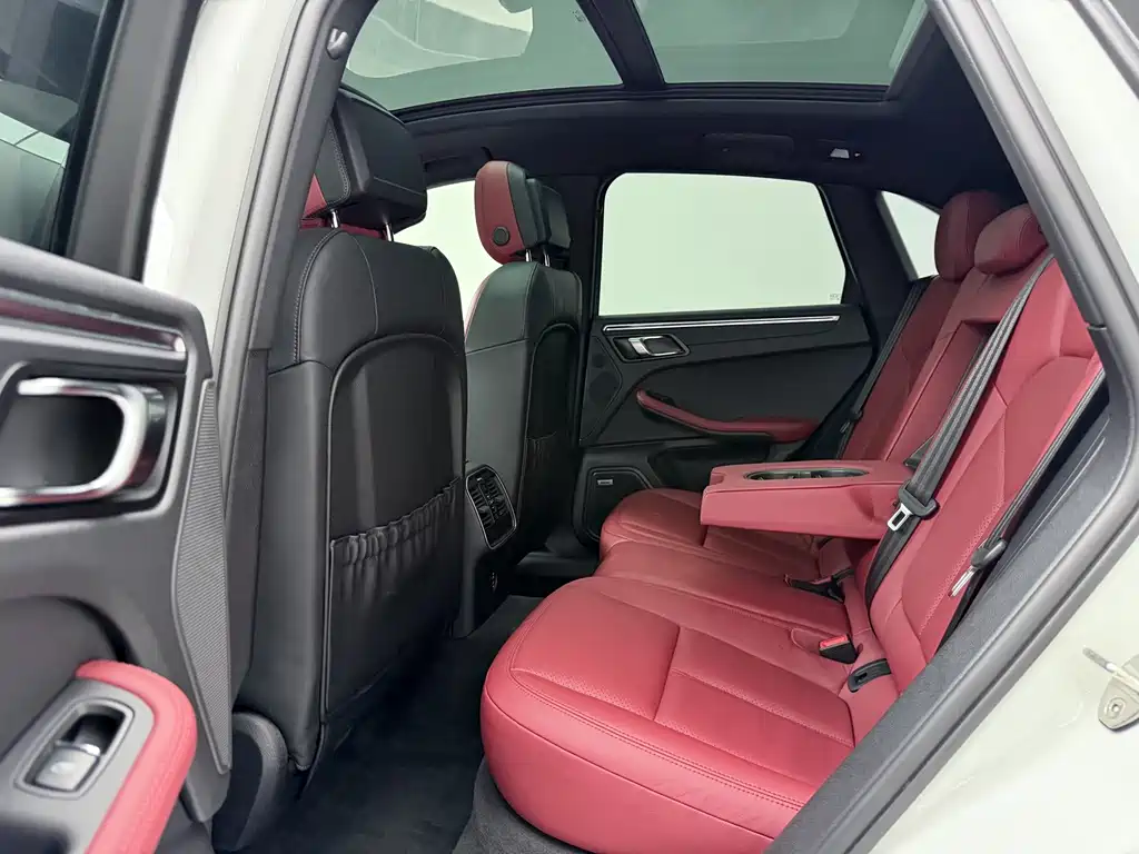 Porsche Macan — миниатюра 18