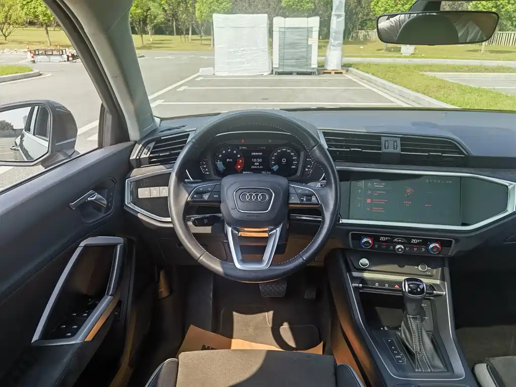 Audi Q3 — миниатюра 15