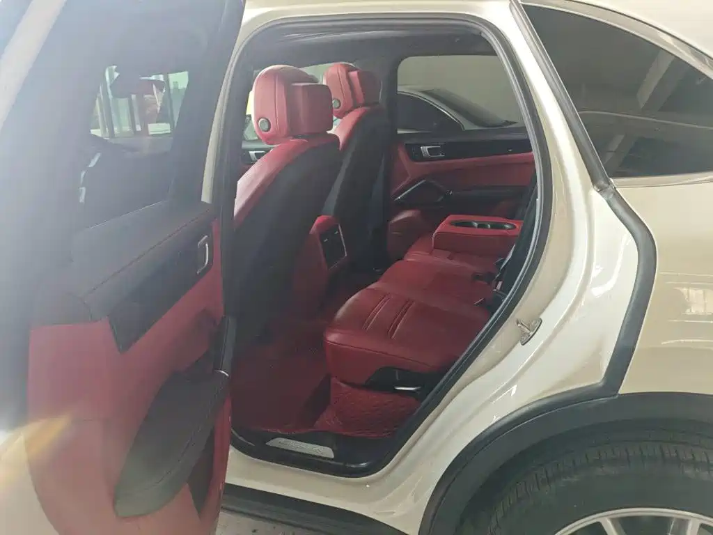 Porsche Cayenne 2019 Cayenne 3.0T