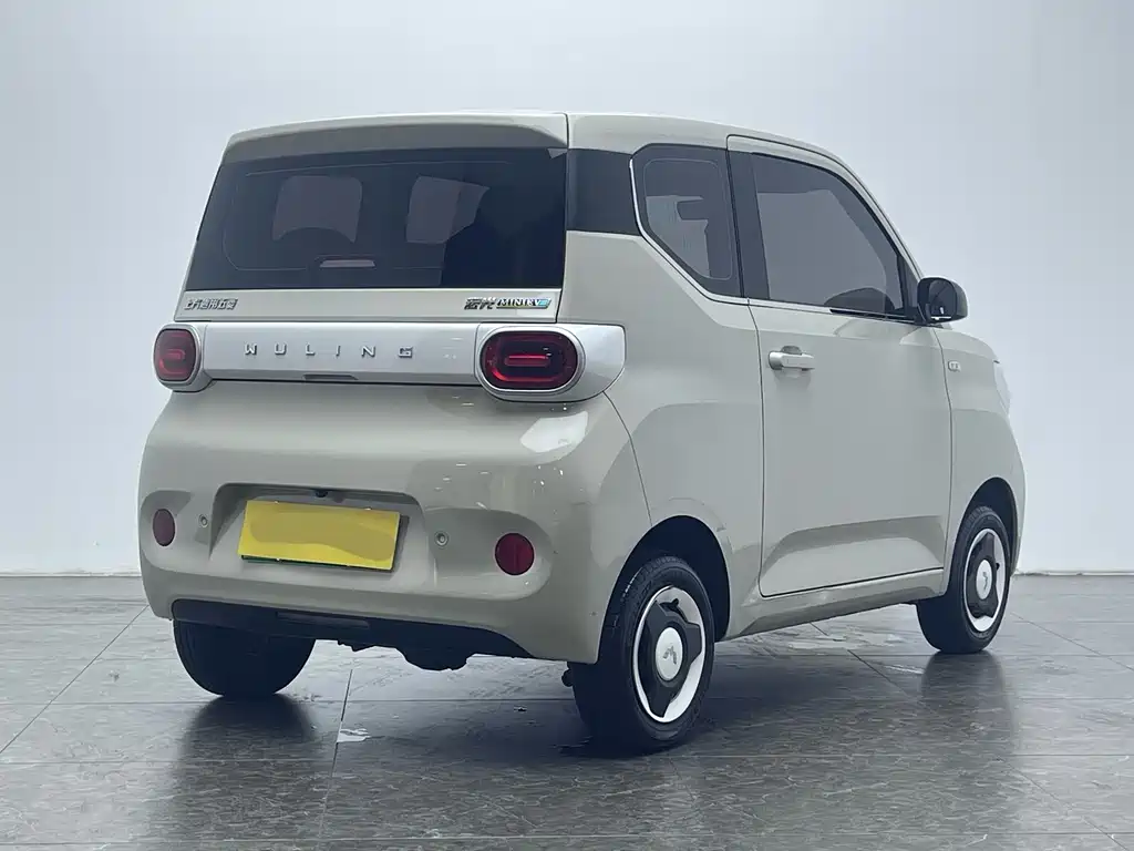 Wuling MINIEV — миниатюра 3