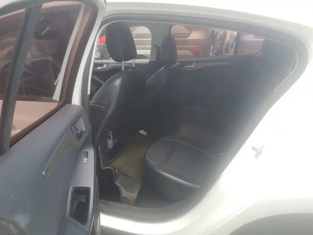 Ford Focus — миниатюра 17