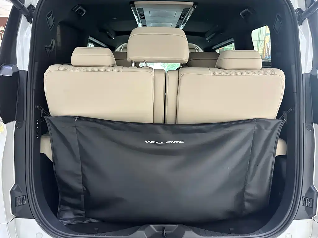 Toyota Vellfire — миниатюра 15