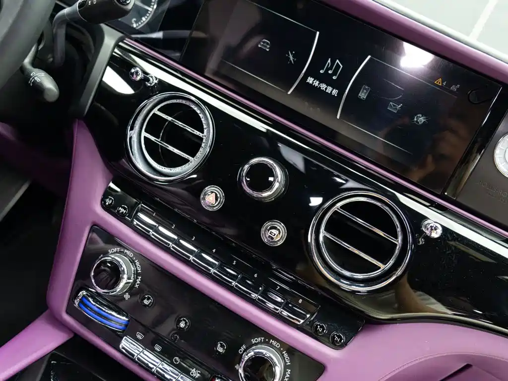 Rolls-Royce Ghost — миниатюра 24