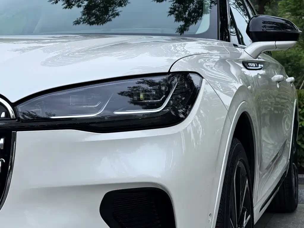 Lincoln Corsair 2024 2.0T
